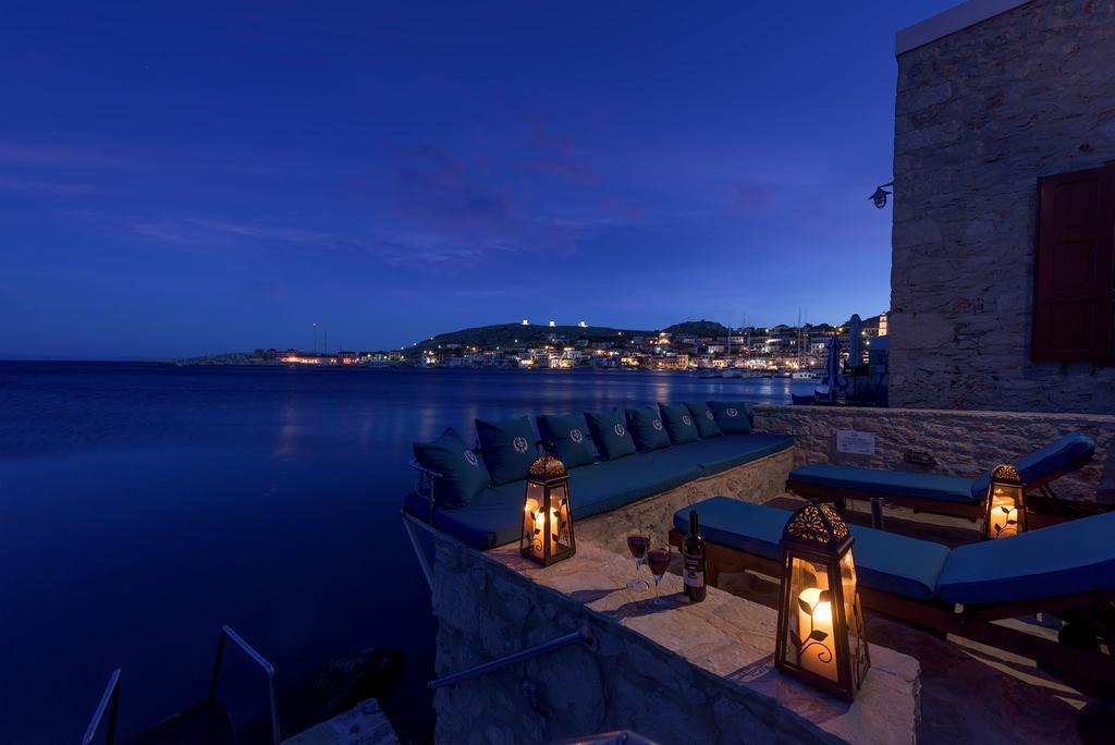 Admiral'S House Villa Chalki Town Exterior photo